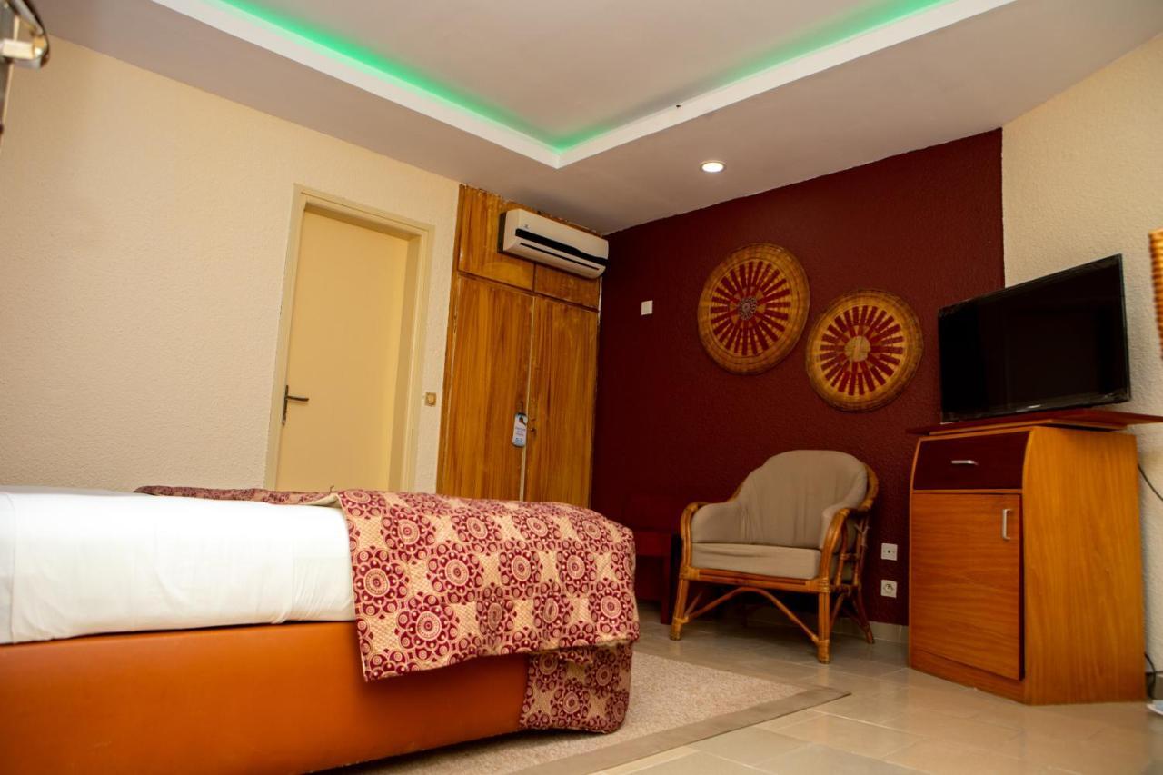 Hotel Le Marly อาบีจาน ภายนอก รูปภาพ